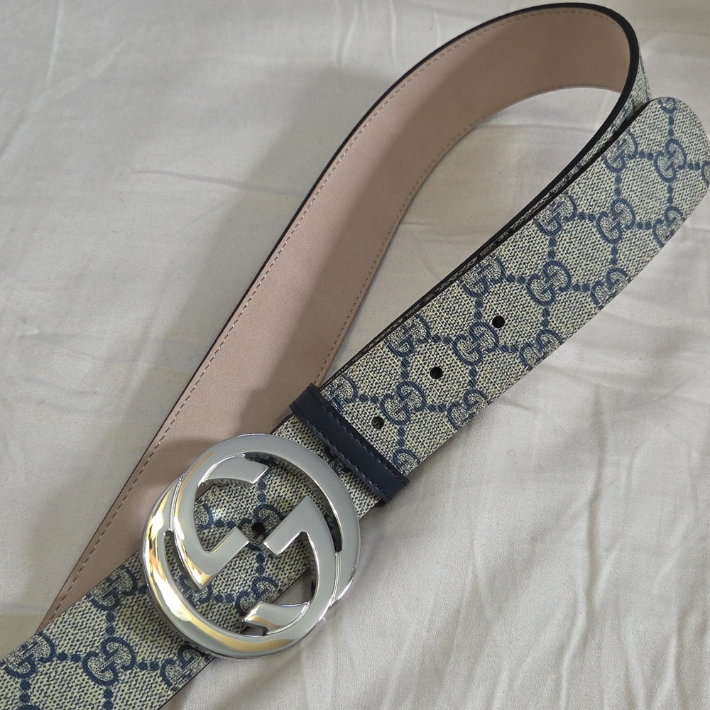 Gucci Blue Beige Monogram Belt with Silver Double G Buckle - Picture 9 of 16